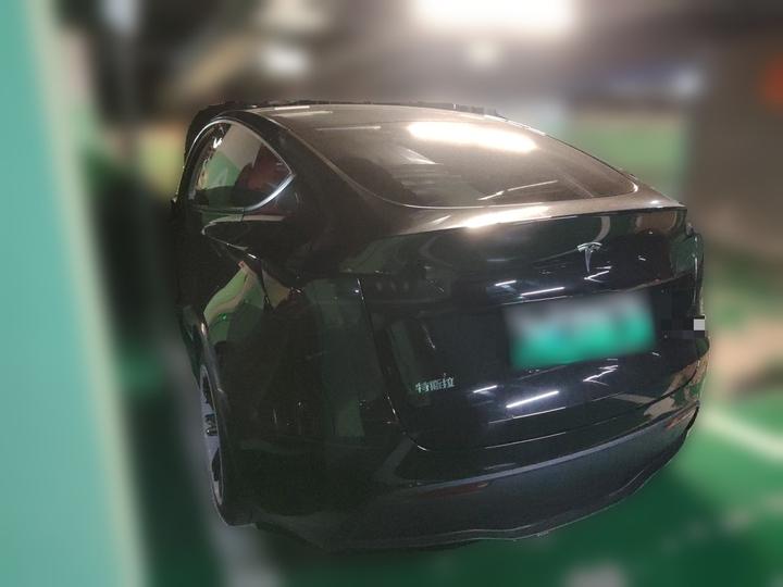 Model Y 2023 RWD photo 4