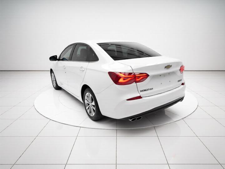 Cruze 2022 320 AT photo 4