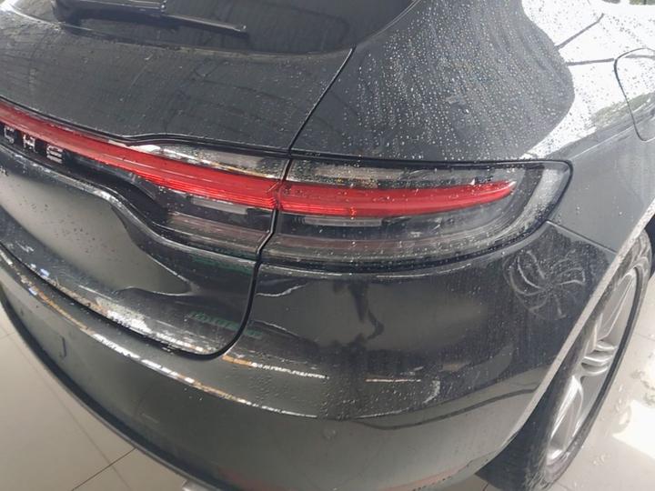 2021 Macan 2.0T photo 7