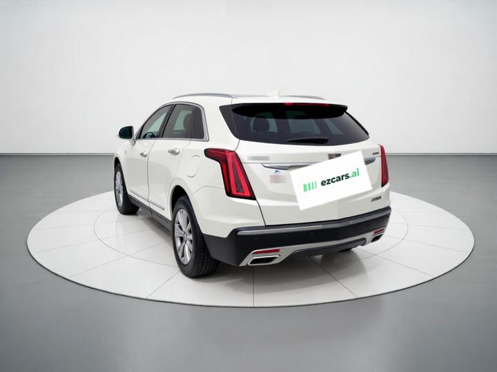 XT5 2020 Facelift 28T Luxury photo 4
