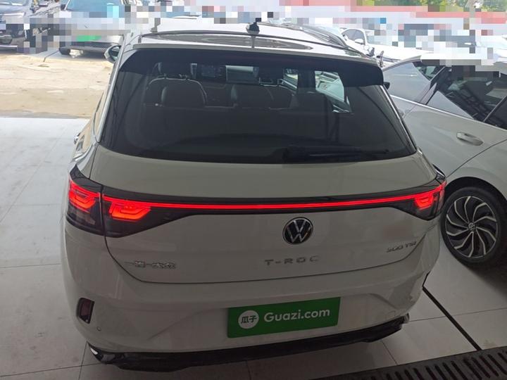 T-Roc 2026 300TSI DSG RWD photo 3