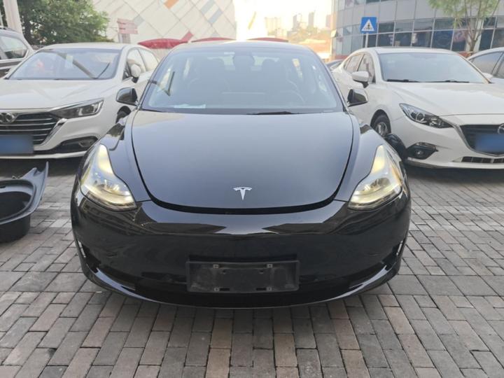 Model 3 2022 RWD photo 2