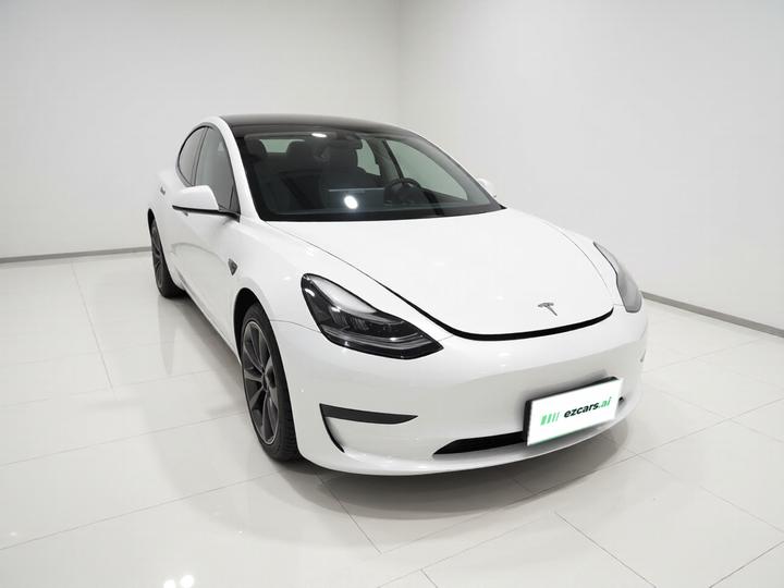 Model 3 2020 Standard Range RWD Upgraded photo 3