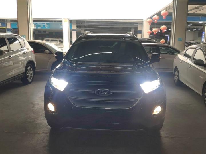 Edge 2016 EcoBoost 245 RWD 5-Seater photo 2