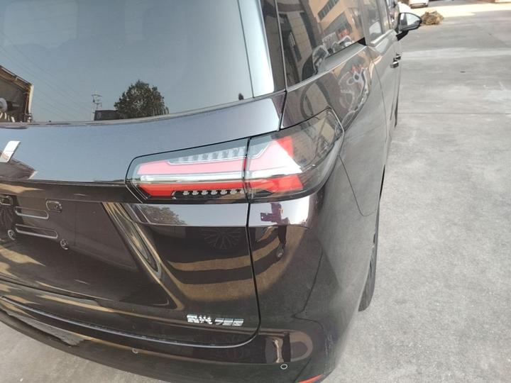 730 EV 2025 EV 500km Luxury photo 7
