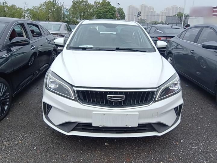 Emgrand 2021 UP 1.5L CVT photo 2