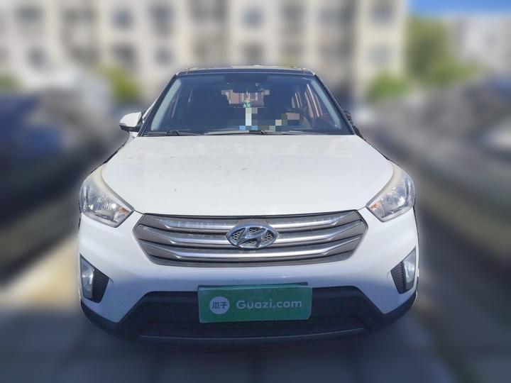 ix25 2015 1.6L AT RWD Smart GLS photo 2