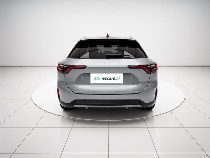 ES6 2020 600KM Sport photo 3