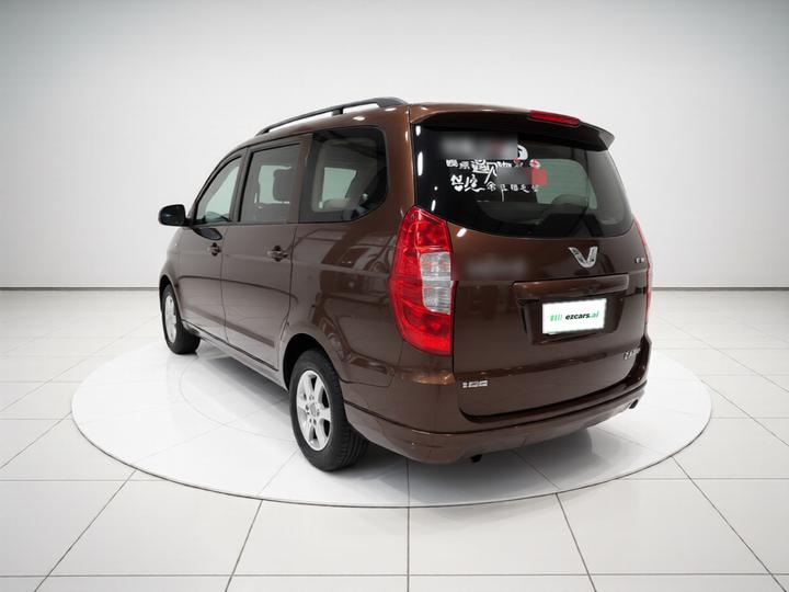 Wuling Hongguang 2016 1.5L Facelift S Comfort photo 4