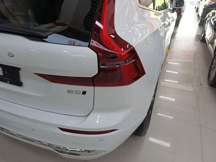 XC60 2026 B5 AWD Luxury photo 7