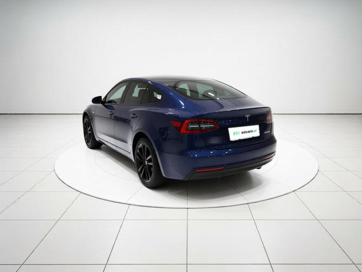 Model 3 2022 RWD photo 4