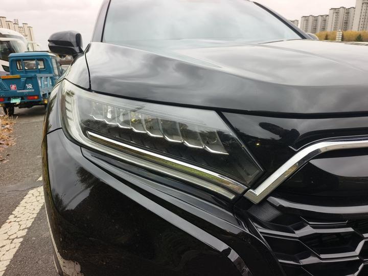 UR-V 2020 370TURBO AWD Exclusive photo 7