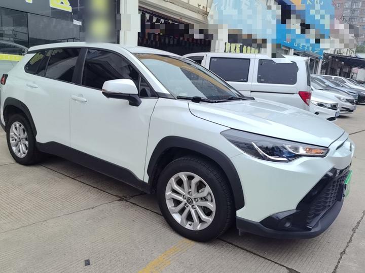 Frontlander 2022 2.0L CVT Elite photo 3