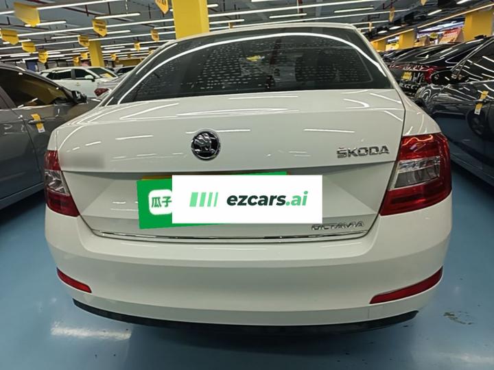 Octavia 2015 1.6L AT photo 3
