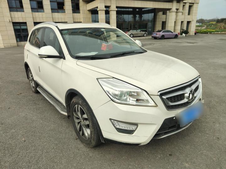 BAIC X65 2015 2.0T AT Elite photo 3