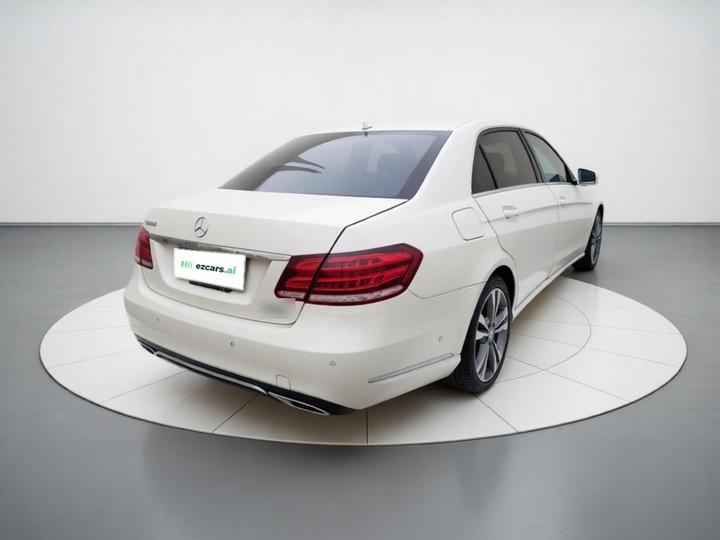 E-Class 2015 Facelift E 180 L Sport photo 4