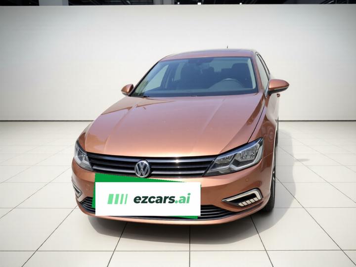 Lamando 2017 230TSI DSG photo 2
