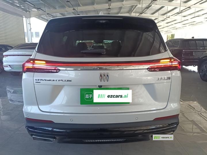 2024 Envision Plus 28T AWD Exclusive photo 3