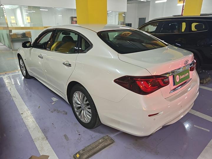 Q70 2019 Q70L 2.0T Elite PLUS photo 4