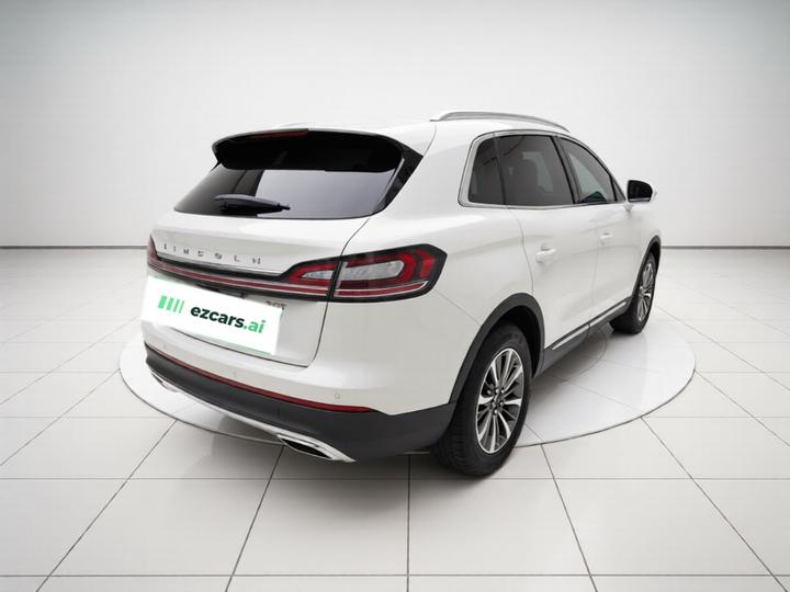 Nautilus Imported 2019 2.0T RWD Exclusive China VI photo 6
