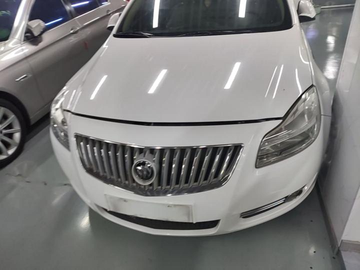 Regal 2012 2.0L Luxury photo 2