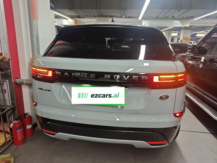 Range Rover Velar 2025 Dynamic SE photo 3