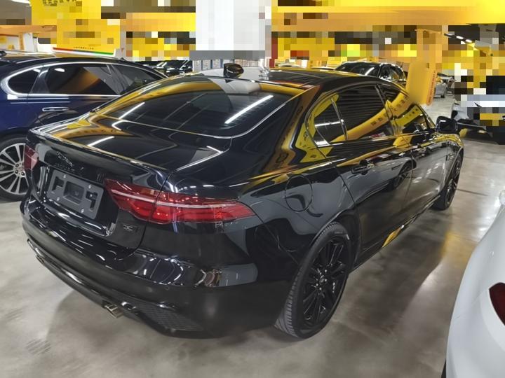 XEL 2025 2.0T 250PS R-DYNAMIC 90 Collection photo 4
