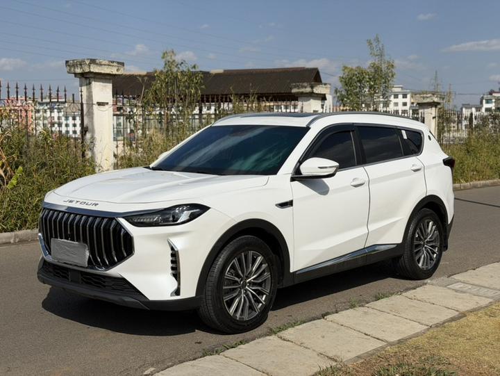 X70 PLUS 2025 Champion 1.5T DCTPRO 5-Seater