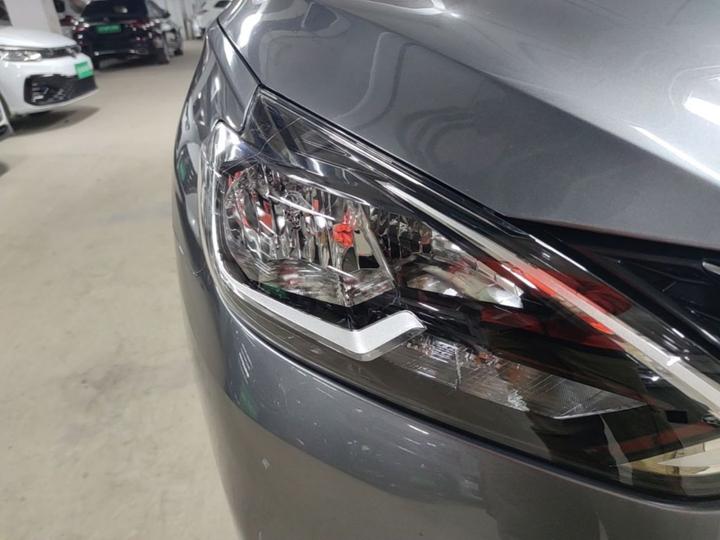Sylphy 2024 Classic 1.6XE CVT Comfort photo 8