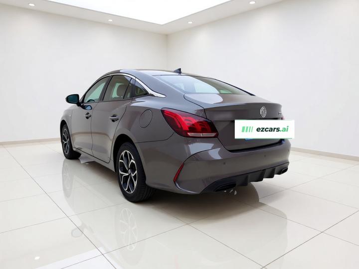 MG5 2023 180DVVT CVT photo 4