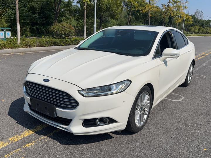 Mondeo 2013 2.0L GTDi240 Flagship