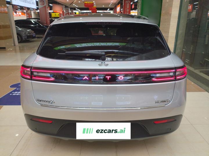 HIMA AITO M5 2023 EREV AWD ADAS photo 3