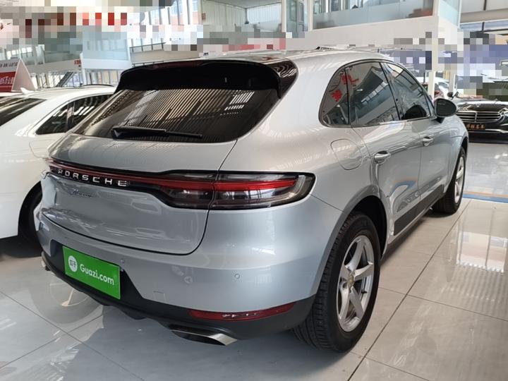 2018 Macan 2.0T photo 4