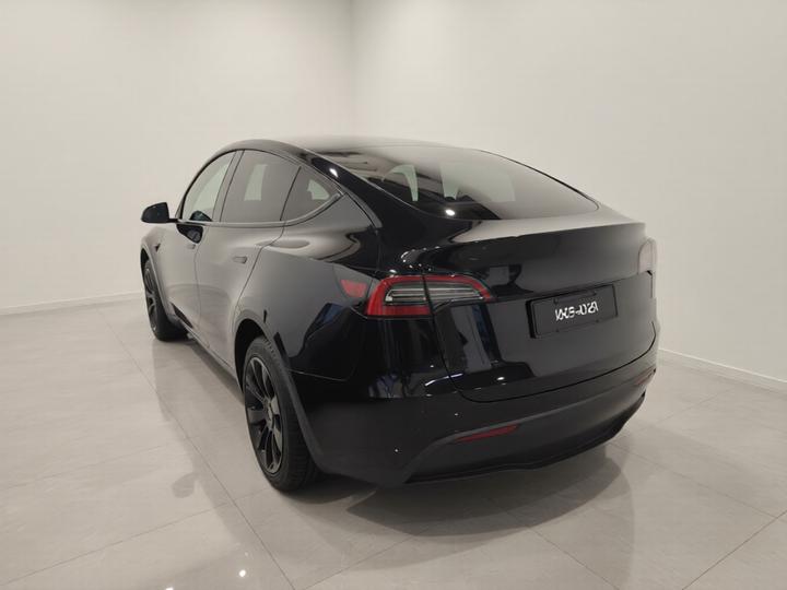 Model Y 2023 RWD photo 4