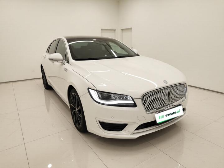 MKZ 2020 2.0T MONO WHITE photo 3