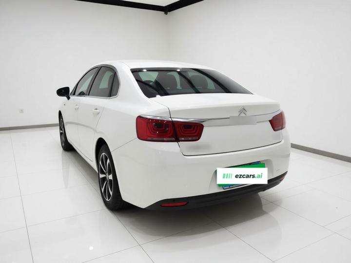 C4 2016 1.6L MT Luxury photo 4