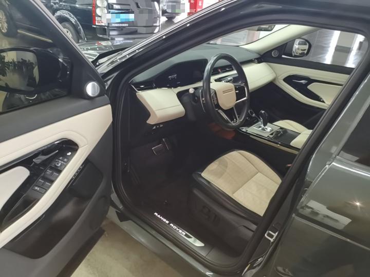 Range Rover Evoque 2022 Evoque L 249PS R-Dynamic HSE photo 5