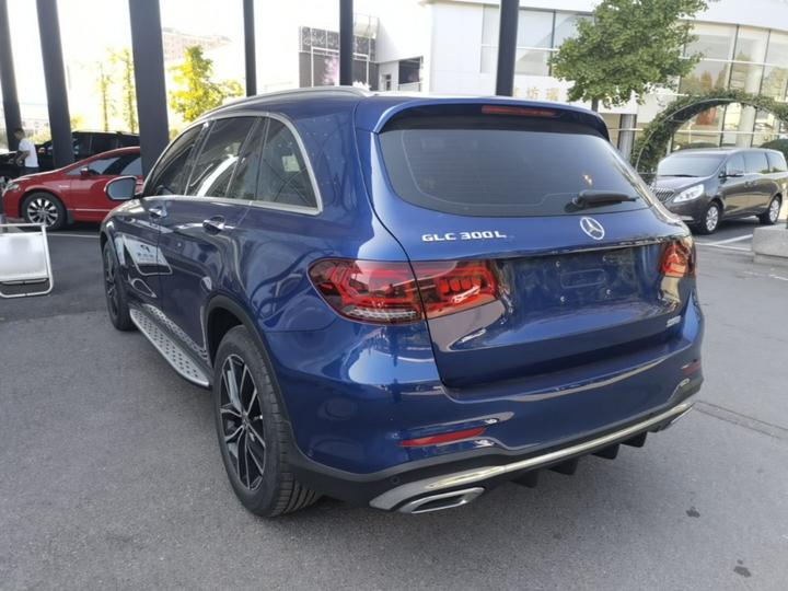 GLC 2020 GLC 300 L 4MATIC Dynamic photo 4