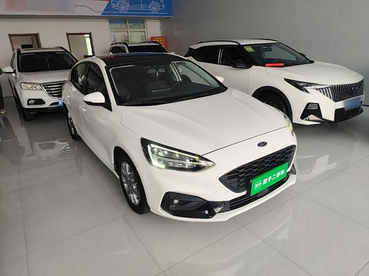 Focus 2021 Hatchback EcoBoost 180 AT photo 3