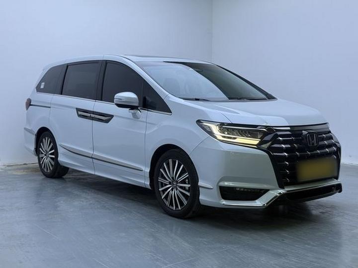 Elysion 2024 2.0L e:HEV Luxury photo 3