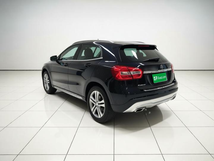 GLA 2016 GLA 200 Dynamic photo 4