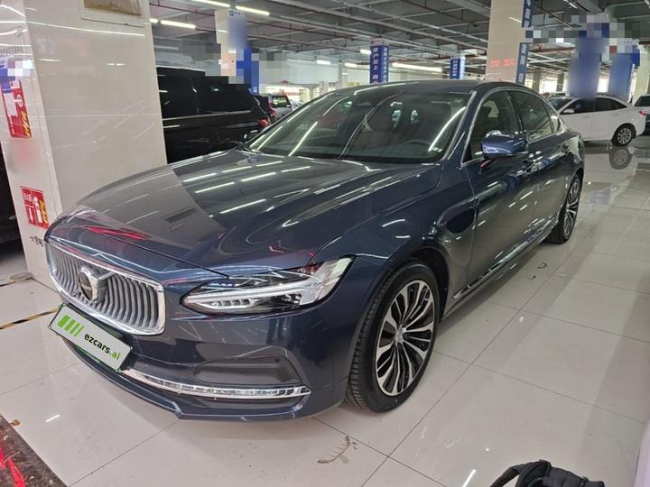 S90 2024 B5 Luxury