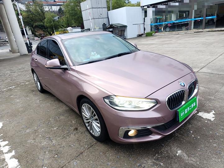 1 Series 2017 118i Design Package photo 3