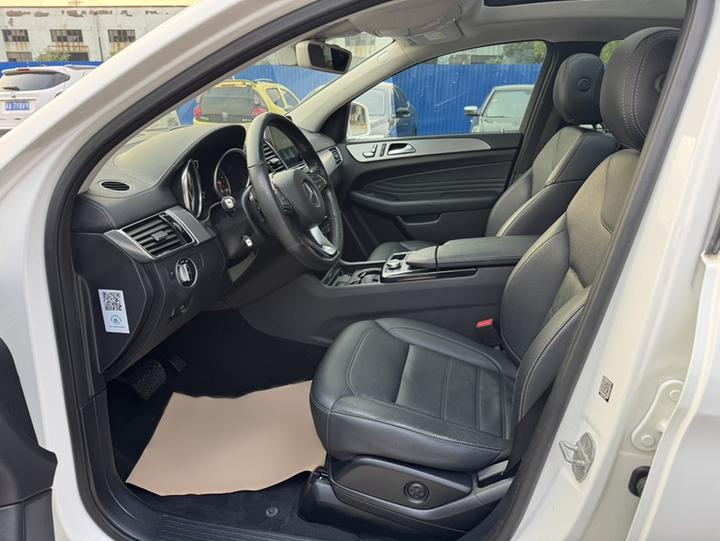 GLE Coupe 2017 GLE 320 4MATIC Coupe SUV photo 6