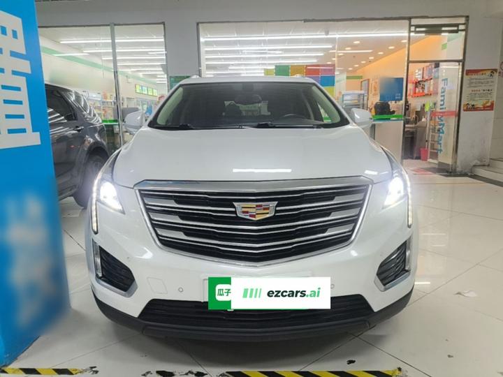 XT5 2018 25T Luxury photo 2