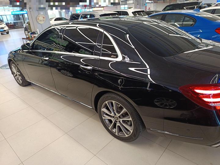 E-Class 2018 Facelift E 300 L Luxury photo 4