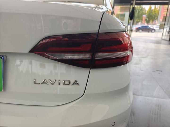 Lavida 2023 1.5L AT photo 7