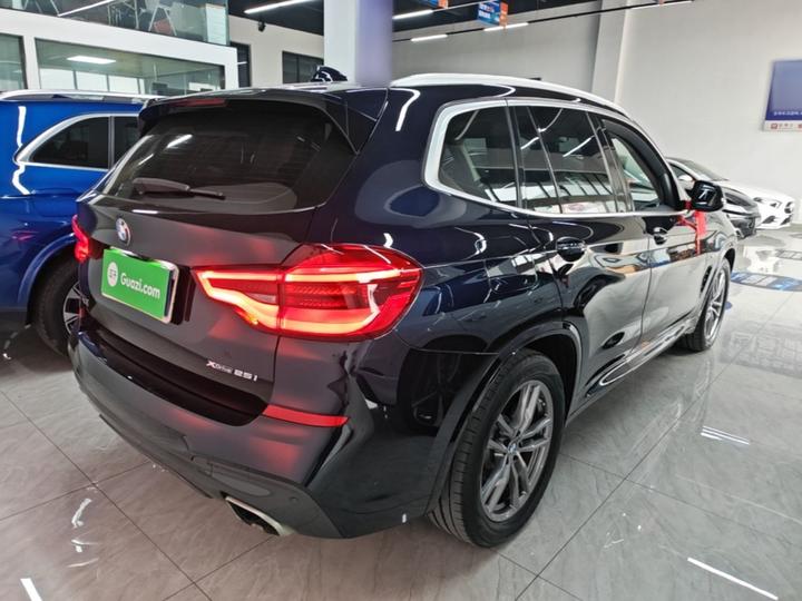 X3 2021 xDrive25i Luxury photo 5