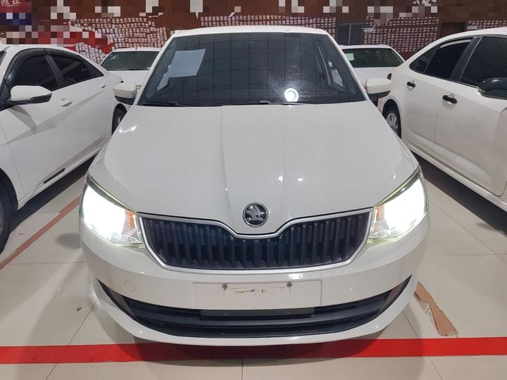 Fabia 2017 1.4L AT photo 2