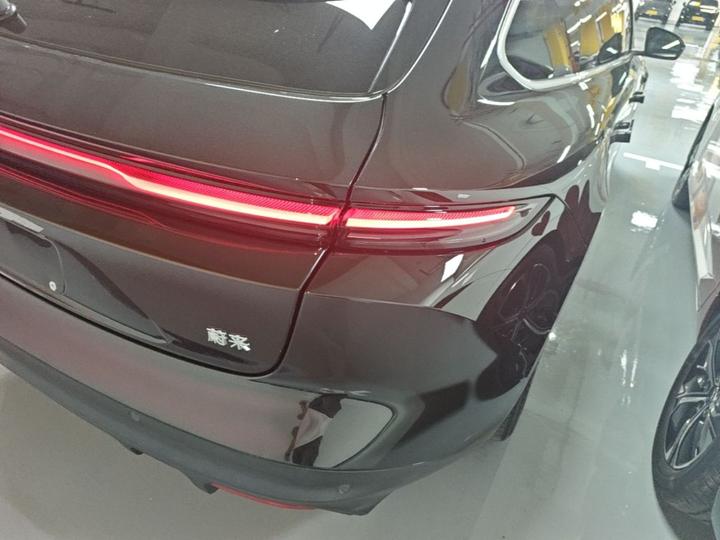 ET5T 2024 75kWh Touring photo 7